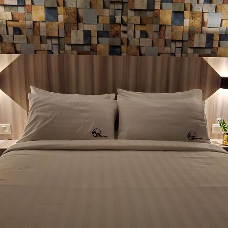 Apex Boutique Hotel @ Bandar Sunway Субанг-Джая Экстерьер фото
