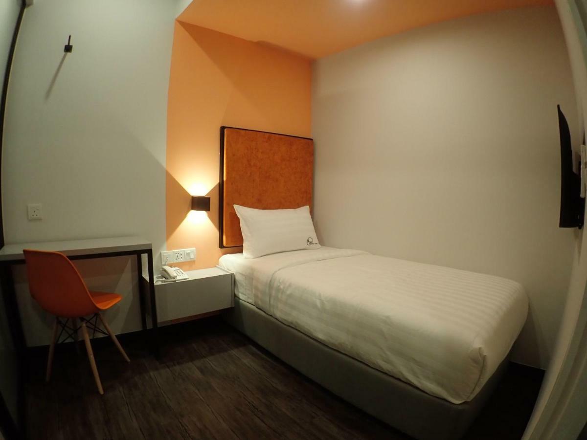 Apex Boutique Hotel @ Bandar Sunway Субанг-Джая Экстерьер фото