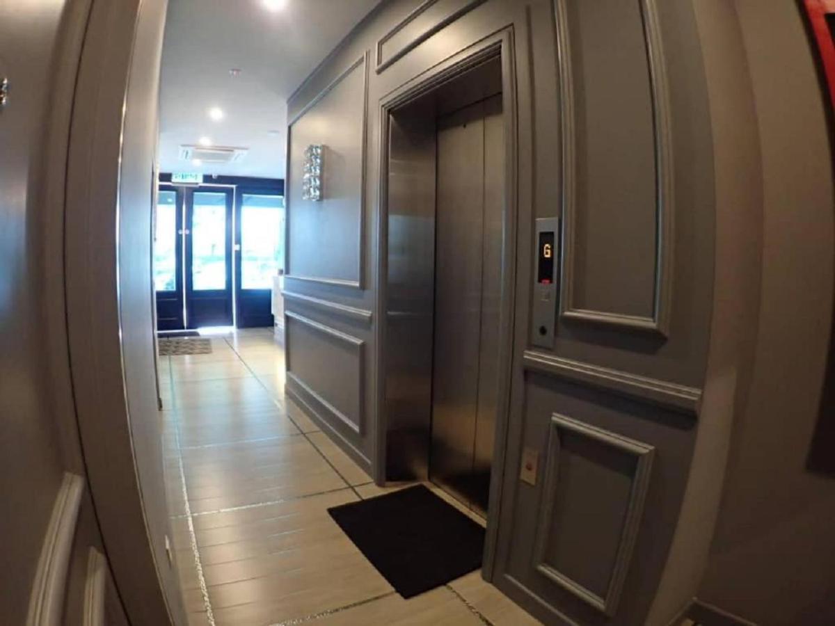 Apex Boutique Hotel @ Bandar Sunway Субанг-Джая Экстерьер фото